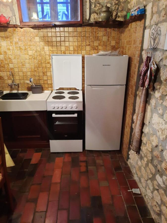 Traditional Charentais Cottage In Countryside 25 Minutes From Royan Balanzac المظهر الخارجي الصورة